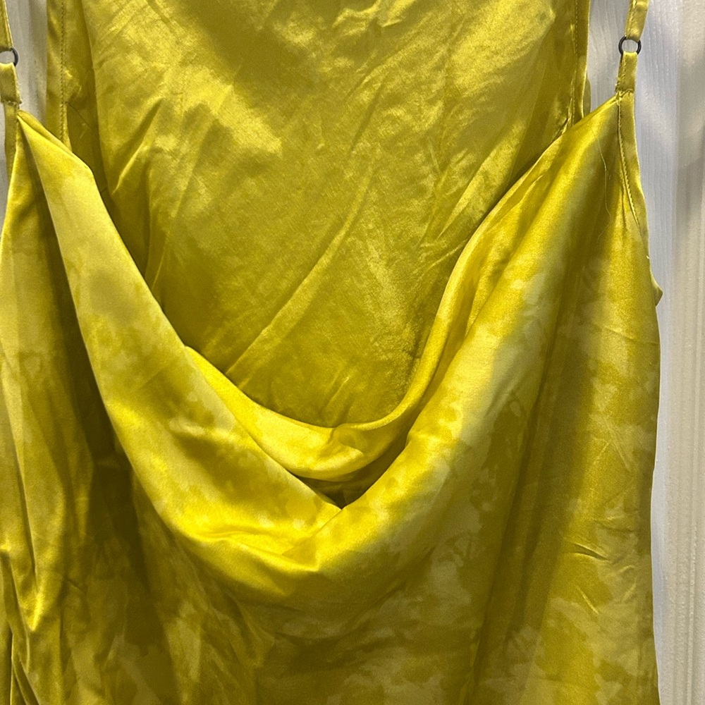 Urban Outfitters Yellow Dress with Dragon Embroidery - Picture 5 of 11